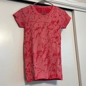 Lululemon swiftly tech